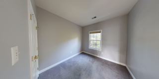 3Bedroom/2full+2Half Baths - Garage Townhouse in King Farm! Gallery 12