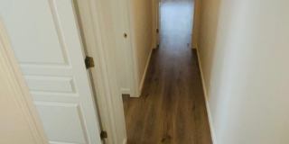 Gorgeous Remodeled Spacious 4 bedroom Gallery 25