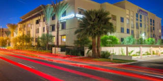 The Lincoln Scottsdale Gallery 50