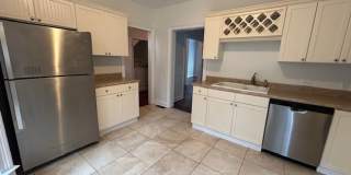 Captains Walk Townhouse-Available to Rent Gallery 4