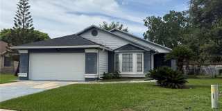 182 PINEWOOD CIRCLE Gallery 1