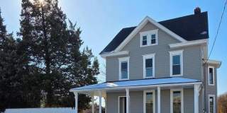 325 N COLLEGE Street Gallery 1