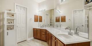 4719 River Rock Gallery 18