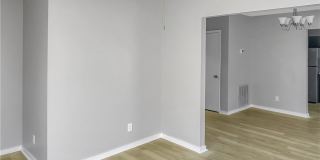 1402 New Castle Street Gallery 4