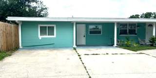 1 Bedroom/1 Bathroom 1st Floor Duplex AVAILABLE AUGUST 7th! Gallery 1