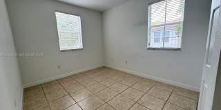 8157 NW 108th Pl Gallery 11