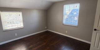 713 S Broadleigh Rd. Gallery 12