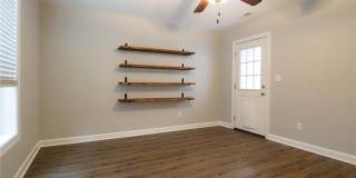 918 13th Street Gallery 5