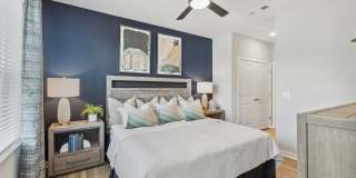 Bainbridge Avenues Walk Gallery 12