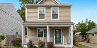 2-story rental in the Lakewood neighborhood of Virginia Beach featuring 3 bedrooms & 2.5 bathrooms! Gallery 1