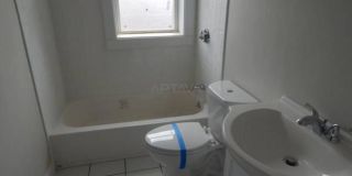 131 Orchard St. Gallery 4