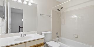20469 Waters Point Ln Gallery 18