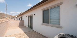 Spacious 4 Bedroom Townhome in Hurricane Heights! Gallery 6