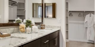 Overture Stone Oak Age 55+ Apartment Homes Gallery 42
