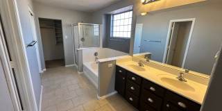 Cabezon Beauty | Large Yard | 2 Living Areas & Upstairs Loft | 1-year Lease |Tours Available! Gallery 21