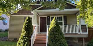 Freshly Updated 3-Bedroom Home in Bend! Gallery 1
