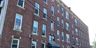 20 Unit - Well-Maintained Apartments Gallery 1