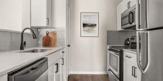 Olympus 7th Street Station Gallery 18