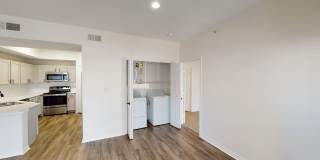 9th St Apartment Gallery 23