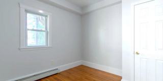 28 Mount Hope St. Gallery 4
