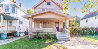 Beautifully Renovated Home in Prime Location Gallery 1