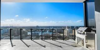 17141 Collins Avenue 17141 Collins Avenue Gallery 1