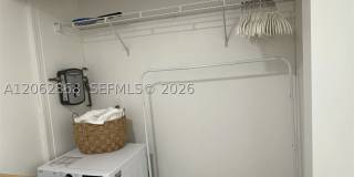 914 N Ocean Breeze Gallery 4