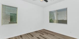 Marketside Villas at Verrado Gallery 36