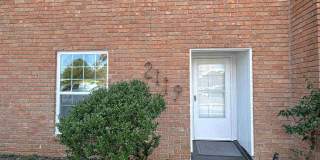 2119 Langley Ave Gallery 1