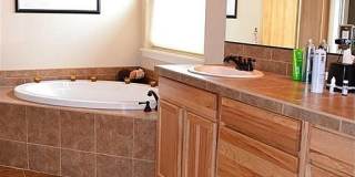 MOVE IN SPECIAL $1000 OFF FIRST MONTH RENT / Furnished Home Gallery 10