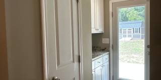 Country Living with Modern Comforts- 3 Bedroom, 2 Bathroom Gallery 9