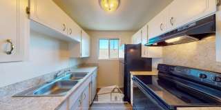 Cute 2:1 Apartment Downtown Olympia with Covered Parking! Cute 2:1 Apartment Downtown Olympia with Covered Parking! Gallery 8