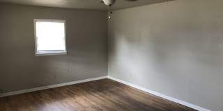 Pre Leasing for fall 2026! 3/2 in Medical District! Gallery 6