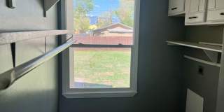 Adorable remodeled 2 bedroom in OLD NORTH END Gallery 6