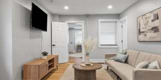 1117-1119 Spring Garden Gallery 9