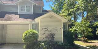Prime Location , Pool and Grass cutting included!!! Gallery 1