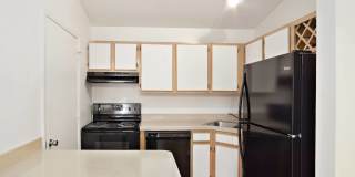 Arbors at Lee Vista Gallery 22