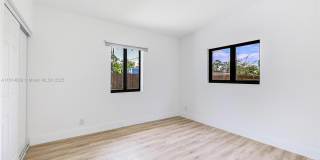 3105 Southwest 16th Street Gallery 9