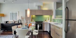 Berkeley Central Gallery 13