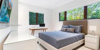 5911 Alton Rd MIAMI BEACH, FL 33140 Gallery 38