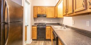 Amazing Apartments Downtown Bloomington Gallery 15