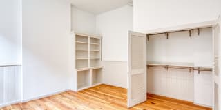 The Edgar at Linden Row Gallery 20