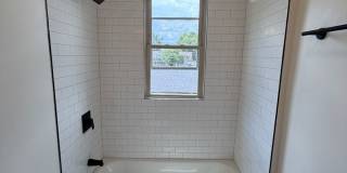 2 Bed / 2 Bath with Private Garage & Fenced Yard Gallery 15