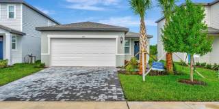 Fabulous 2024 New Build ~ 4 bed/ 2 bath Annual Rental Gallery 1