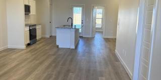 2509 Kenwood Avenue Gallery 3