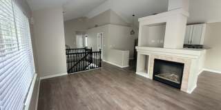 Beautiful and cozy home with 3 bedrooms and 2 full bathrooms and finished basement Gallery 4
