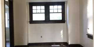 2 Bedroom West Toledo Gallery 4