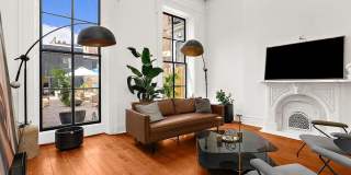 2220 CHARLES Street N Gallery 14