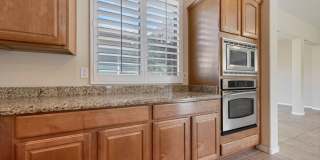 GUARD GATED ANTHEM COUNTRY CLUB SINGLE STORY HOME Gallery 18