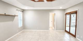 Beautifully maintained 4-bedroom, 2 bath home. Gallery 9
